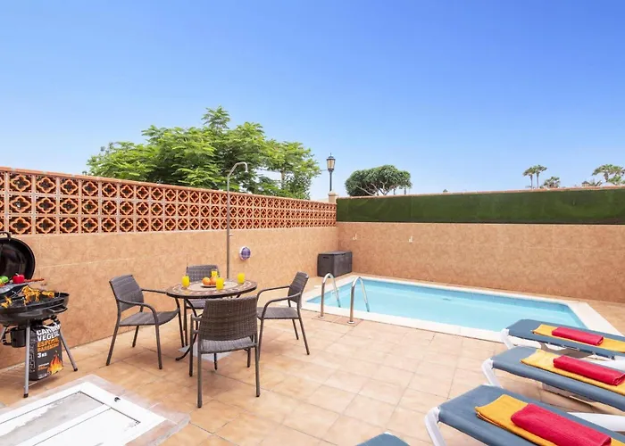 Florencia By Villa Corralejo