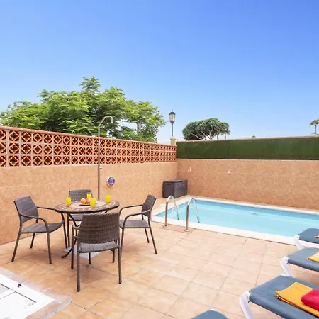 Florencia By Villa Corralejo